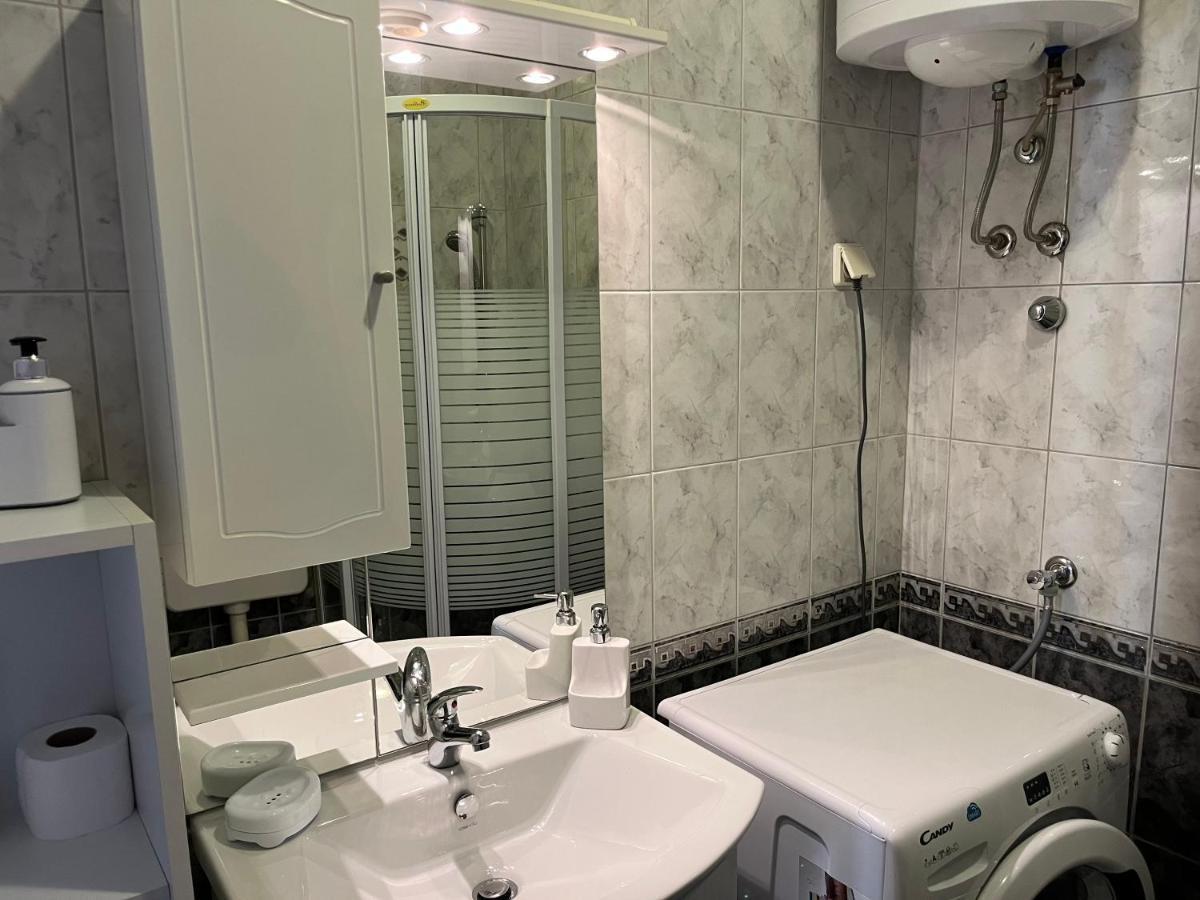 Appartement Apartman Lora à Rijeka Extérieur photo